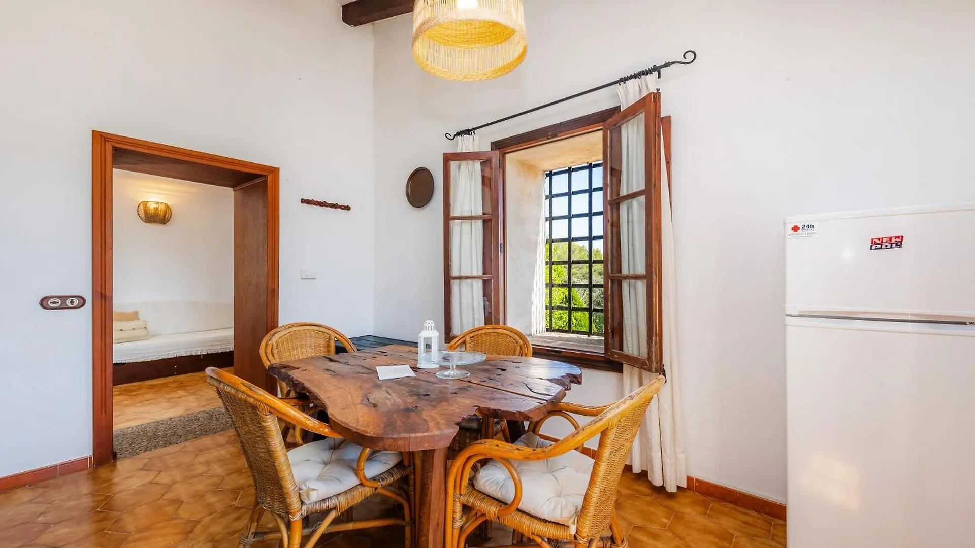Es Sostre Apartment Petra