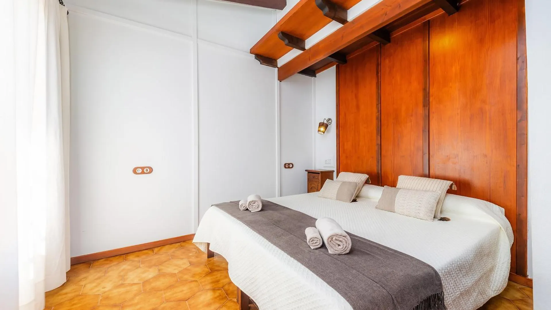 Es Sostre Apartment Petra  Spain