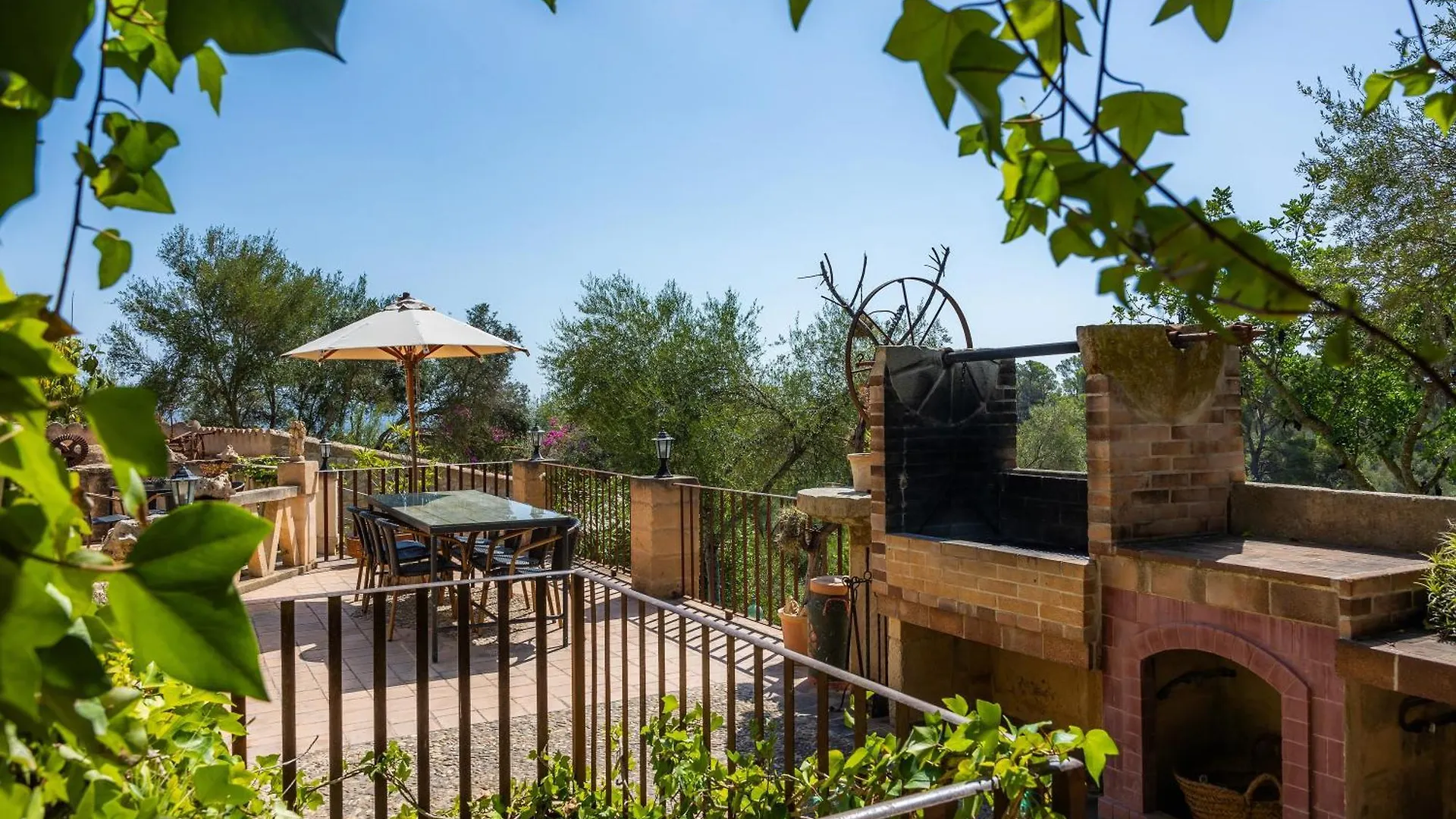 Es Sostre Apartment Petra  Spain